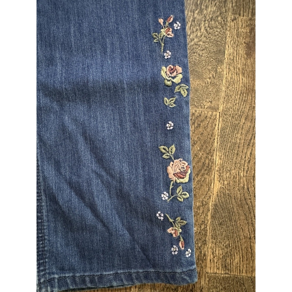 Christopher & Banks Blue Jeans Women's Size 10 Floral Embroidered Mid Rise - Picture 7 of 9